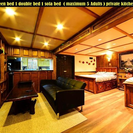 Salmon Magwood Guesthouse 多伦多 外观 照片